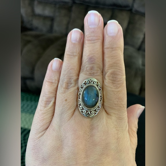 Labradorite Sterling Silver Ring - Picture 10 of 15